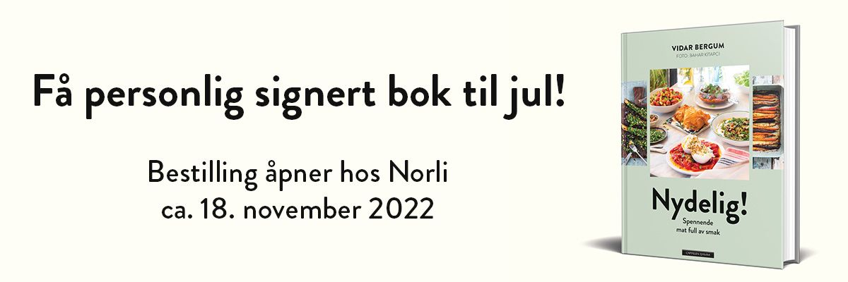 Bilde av omslaget til boka Nydelig! med teksten «Få personlig signert bok til jul! Bestilling åpner hos Norli ca. 18. november 2022.»